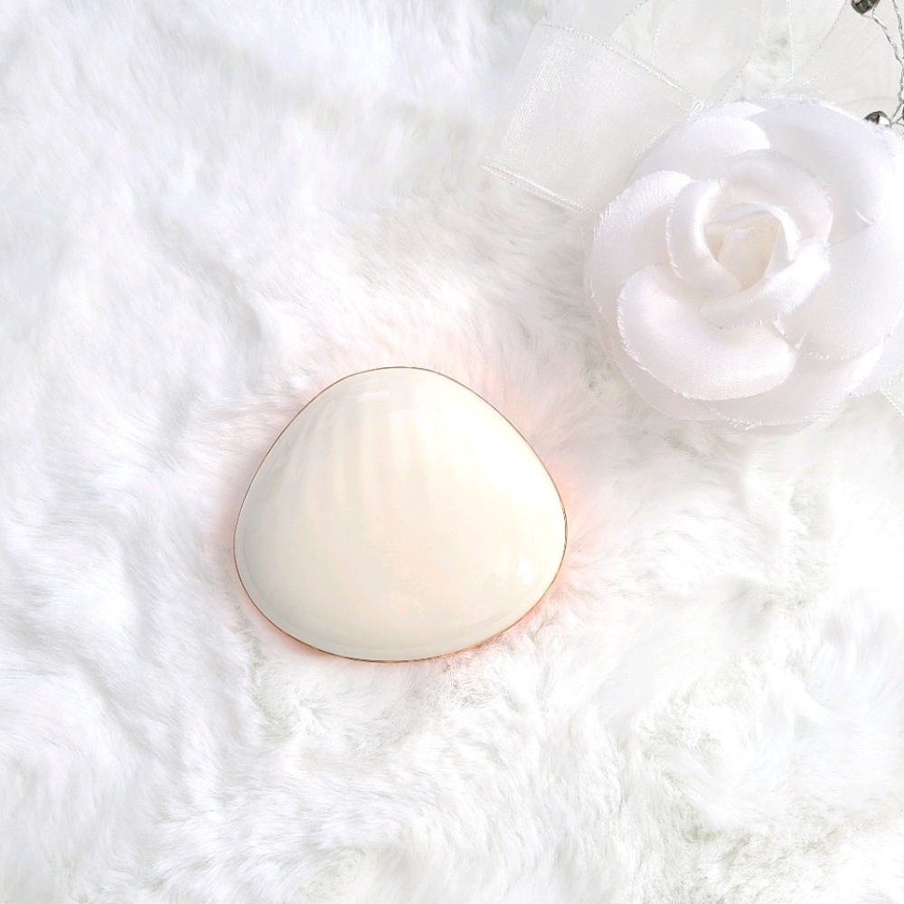 Unique Compact Mirror & Hand warmer - Picture 3 of 8